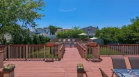 Great Family Times In this lovely Cape with Resort style backyard - Wifi