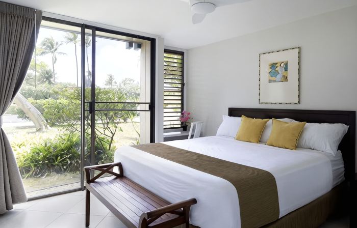 Modern, Designer Owned 2BD+2BA w/ Loft @ Turtle Bay, AC in every room