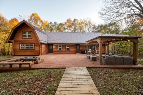 Luxury,Log Cabin 65AC. of Private Forest, Trails,Sauna,Hot-Tub. Baughman Park. - Chalets