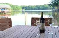 Amazing Views at Dragonfly! HOT TUB! Kayaks, BOUNCER w Slide, SUP's, Fire Pit! - Wifi