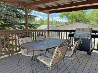 3BR Mountain Views! Family / Pet Friendly + Pool Table - 15 min to AFA - Wifi