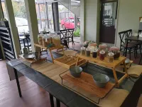 The Olive Tree Motel - Wifi