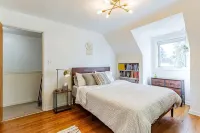 Stylish 4 Bedroom Home minutes from Downtown Champaign & Campus - 3つ星