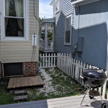 HGTV House! 2 Blocks to Beach- 2024 New Bathroom!