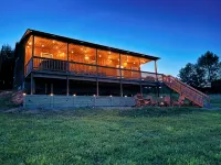5 Mi to Old Man’s Cave / Hot Tub + Views - Chalets