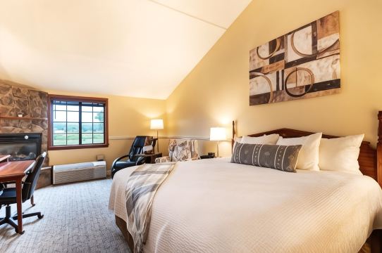 Fireside Inn & Suites West Lebanon