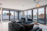 Kula Manchester - balcony