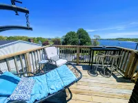⭐ SandDollar Suite - Private Deck with Gorgeous Views of Onset Beach ⭐ - Boutique