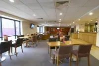 謝菲爾德中心旅屋飯店 - 停車場