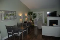 Majestic Pines Condo ~ minutes away from downtown Saugatuck - Boutique