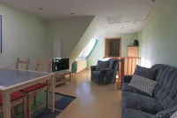 Nicely furnished and quiet apartment for 1 to 4 people. - 2 Sao