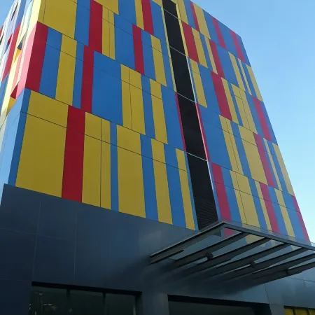Top Hotel Manado by Gran Puri