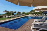 Fergus Cap Roig - balcony