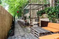 Baroque Hostel & Coworking - 2 Sao