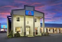 Motel 6 Washington, PA Hotel di Washington