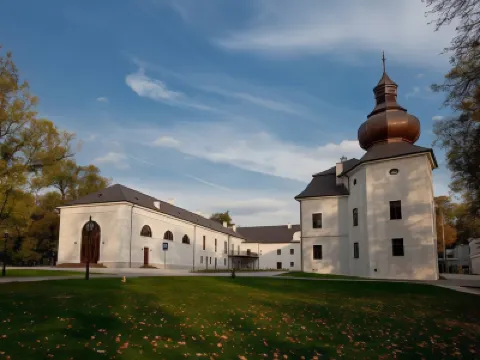 Chateau Appony Hotels in 