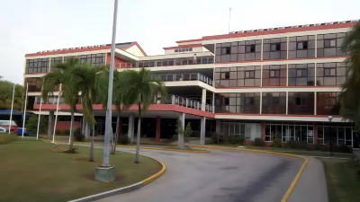 Hotel Bello Caribe Hotels near Mount Barreto Ecological Park