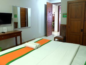 Simply Homy Villa Prambanan ( 6 Bedrooms with private swimming pool)