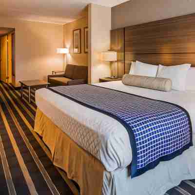 Sky Point Hotel & Suites - Atlanta Airport Rooms