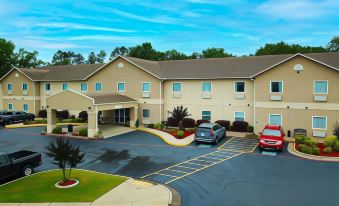 Days Inn & Suites by Wyndham Cabot