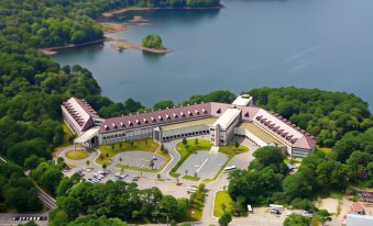 Urabandai Lakeresort Nekomarikyu