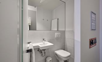 easyHotel Brussels City Centre