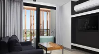 Prime Town - Posh & Port Hotel Phuket - Mountain view