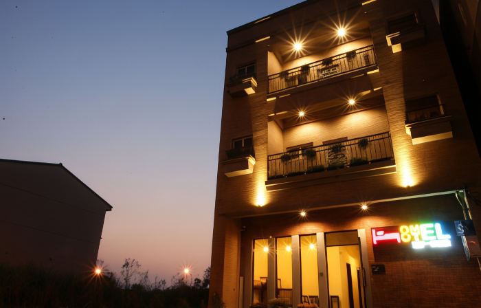 Douzi Home Hotel