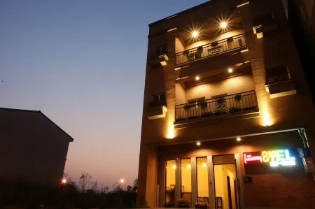 Douzi Home Hotel Отели рядом с Аэропорт Таоюань