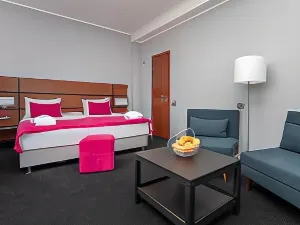 Citrus Hotel