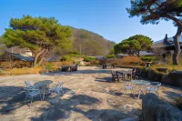 Saint in Udumji Pool Villa Hotels near Cheolwon Hantangang River Columnar Joint Way