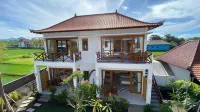 Wide Sands Beach Retreat Hotels near PATUNG KUDA PENYARINGAN