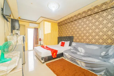 RedLiving Apartemen Cibubur Village - Lily's Room Tower C
