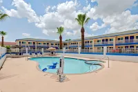 Days Inn by Wyndham Baytown Garth Road I10 East