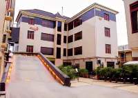 Ai-Royal Hotel & Suites Hotels near CCC El-Morijah Olubukun Parish Igbogbo