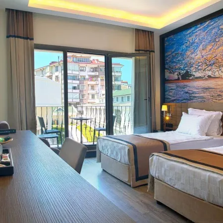 Northdoor Hotel