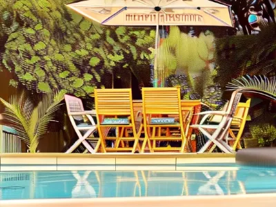 Cottonwood Guesthouse Oasis Hotels in Блумфонтейн