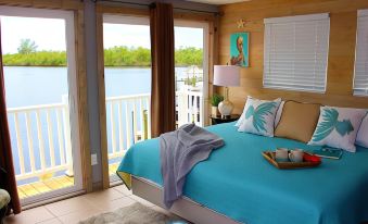 Latitude 26 Waterfront Boutique Resort - Bonita Springs
