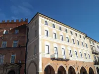 Antico Palazzo Hotels in Cuneo
