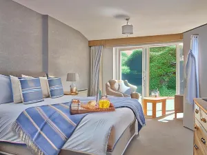 Soar Mill Cove Hotel