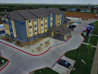 Microtel Inn & Suites by Wyndham Lubbock Отели рядом с достопримечательностью «Университет Техас Тек»