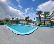 Chateau Mar Beach Resort Newly Renovated - วิวทะเล