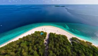 Hanifaru Beach Inn - Beach