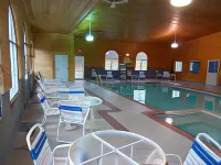 Northwoods Best Inn - Chetek - piscina