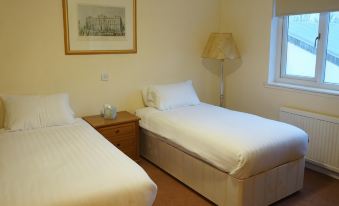 The Corner House Hotel