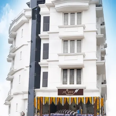 Srivar Hotels Hotels near Guruvayur Temple