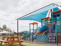 Tindarra Resort Hotels in Moama