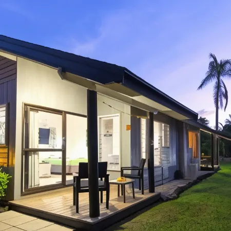 Lagoon Breeze Villas