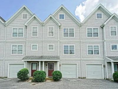 Bike to the Beach! Next to EVERYTHING! Hotels near Rehoboth Beach Public Beach