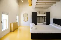 Nomad Hostel